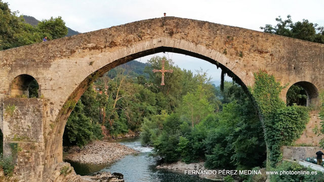 Cangas de Onís, Asturias, España 640w